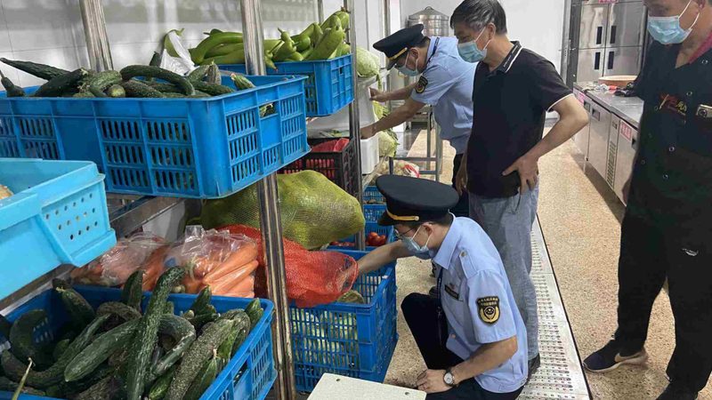 智能食材配送系统：价格背后的考量因素**