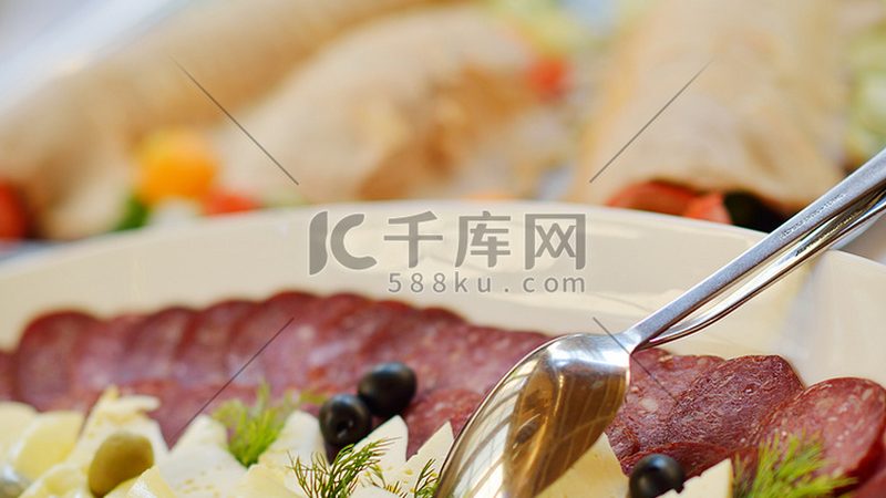 油膨化食品：揭秘其优缺点**